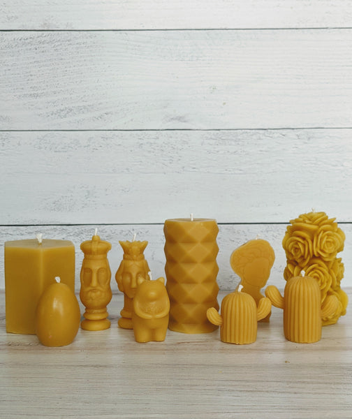 Beeswax Lady's Portrait Candle